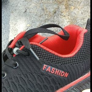 9 1/2 shoes brand new